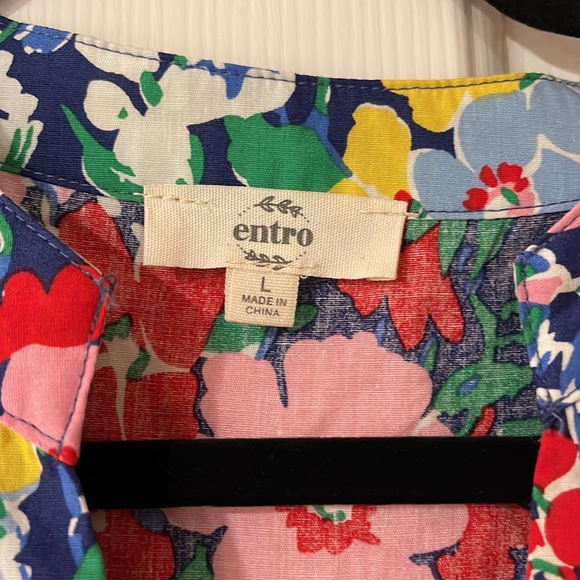 Entro Floral Flutter Sleeve Dress Size Large NWOT - Picture 3 of 5